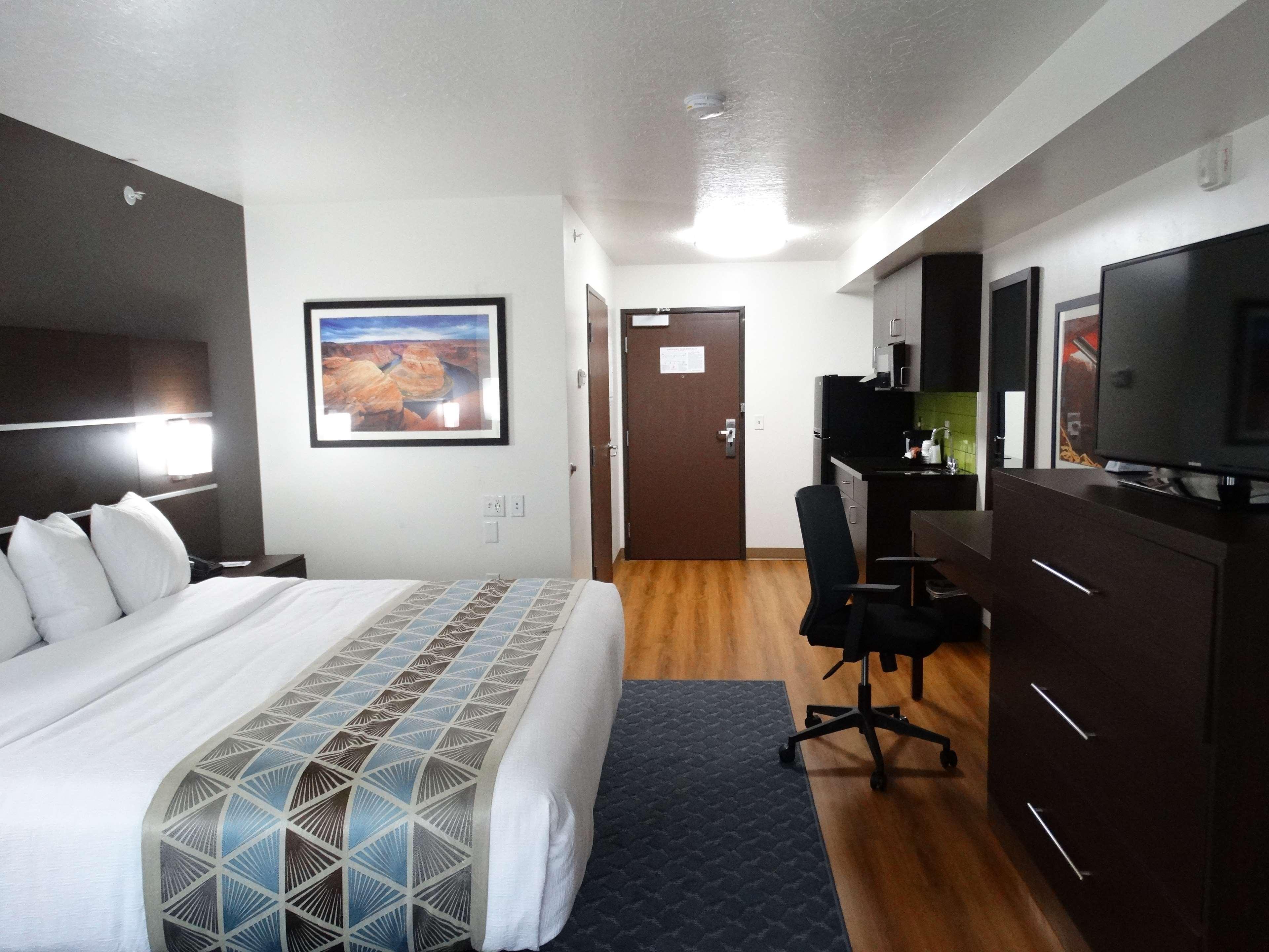 Best Western Duchesne Inn Room photo